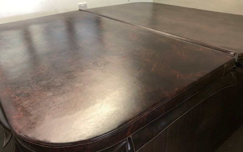 Hot tub cover in unit