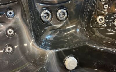 Jacuzzi J-235 Hot tub