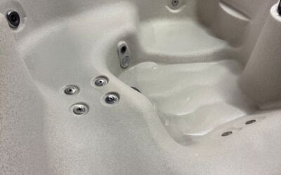 Freeflow Azure Hot Tub