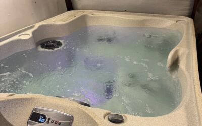 Freeflow Azure Hot Tub