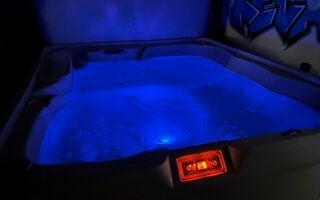 Excursion Hot Tub 13 amp Plug and Play