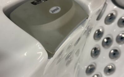 Jacuzzi J335  - 2019