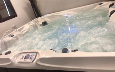 Evolution S2 Hot Tub