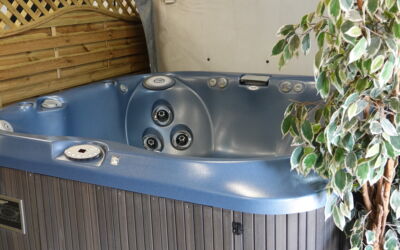 Jacuzzi J345 Hot Tub - 2008