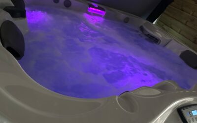 Jacuzzi J315IP 2020 - Current Model