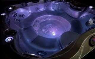 Jacuzzi J345 2015