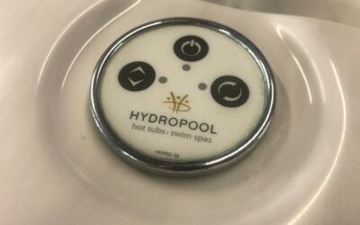 Hydropool Hot Tub