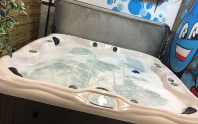 Evolution 7 Hot Tub