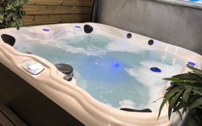 Evolution 7 Hot Tub