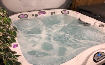 Jacuzzi J335 2017