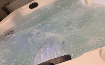 Freeflow azure 4-person Hot Tub