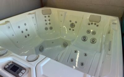 Limelight Flair Hotsprings Hot Tub
