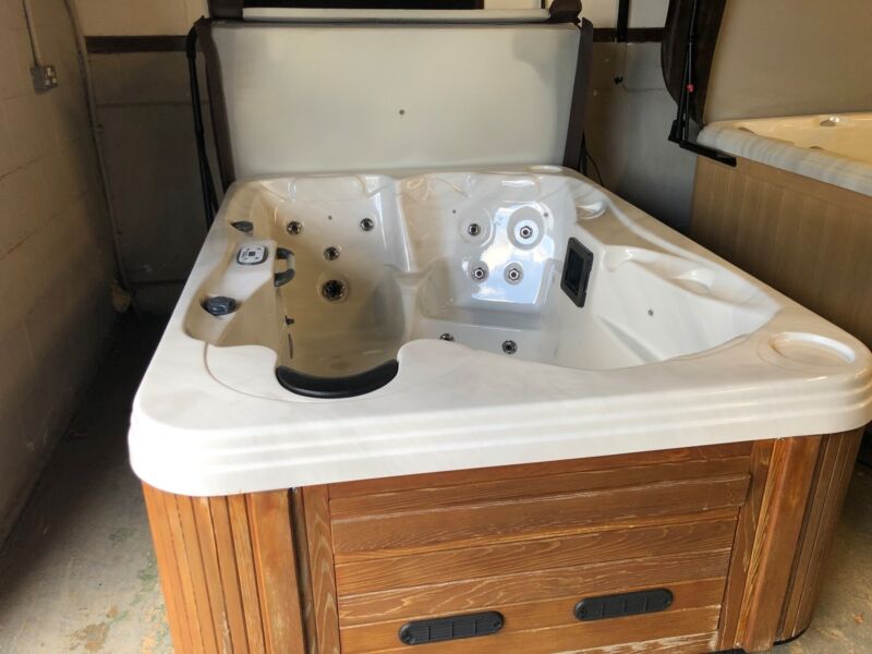 Coast Spa 13AmpHot Tub