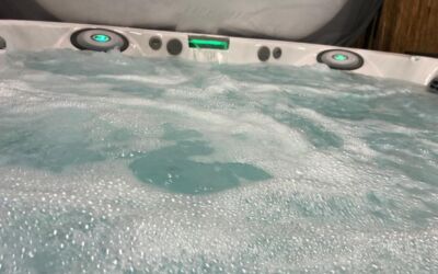 Jacuzzi J335 2016