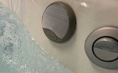 Jacuzzi J335 (New Model)