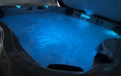 Jacuzzi J335 (New Model)