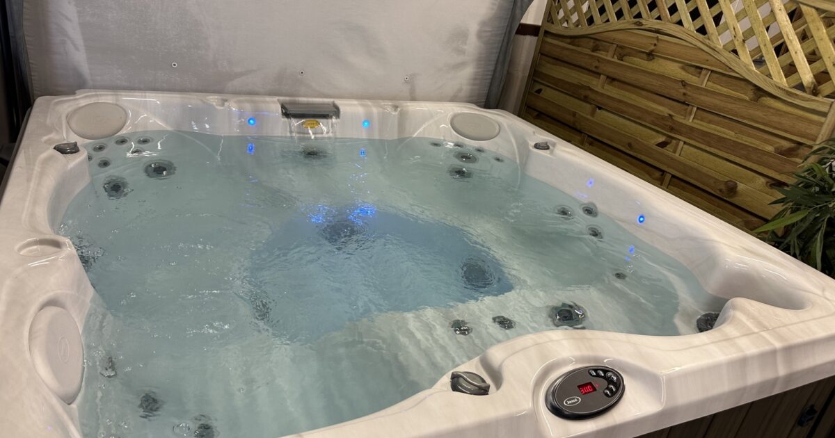 Preowned Hot Tub Hunsbury Hot Tubs